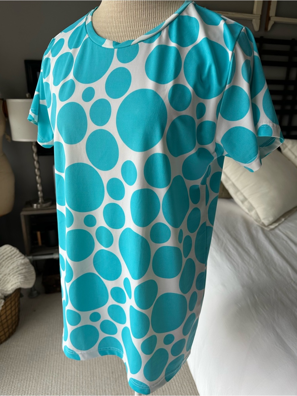 Au Bord De La Mer bubble print tee, size large